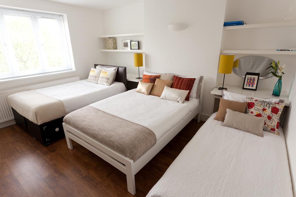 לונדון 118 Brondesbury Road Apartments חדר תמונה